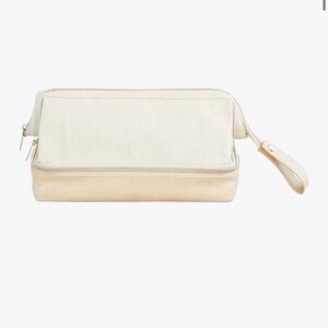 BEIS The Dopp Kit in Beige